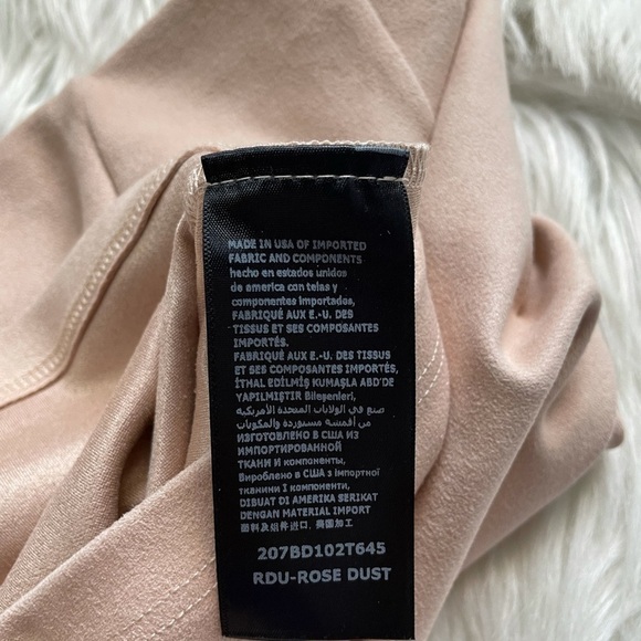 BEBE: MINI SKIRT - Size S - Picture 8 of 8